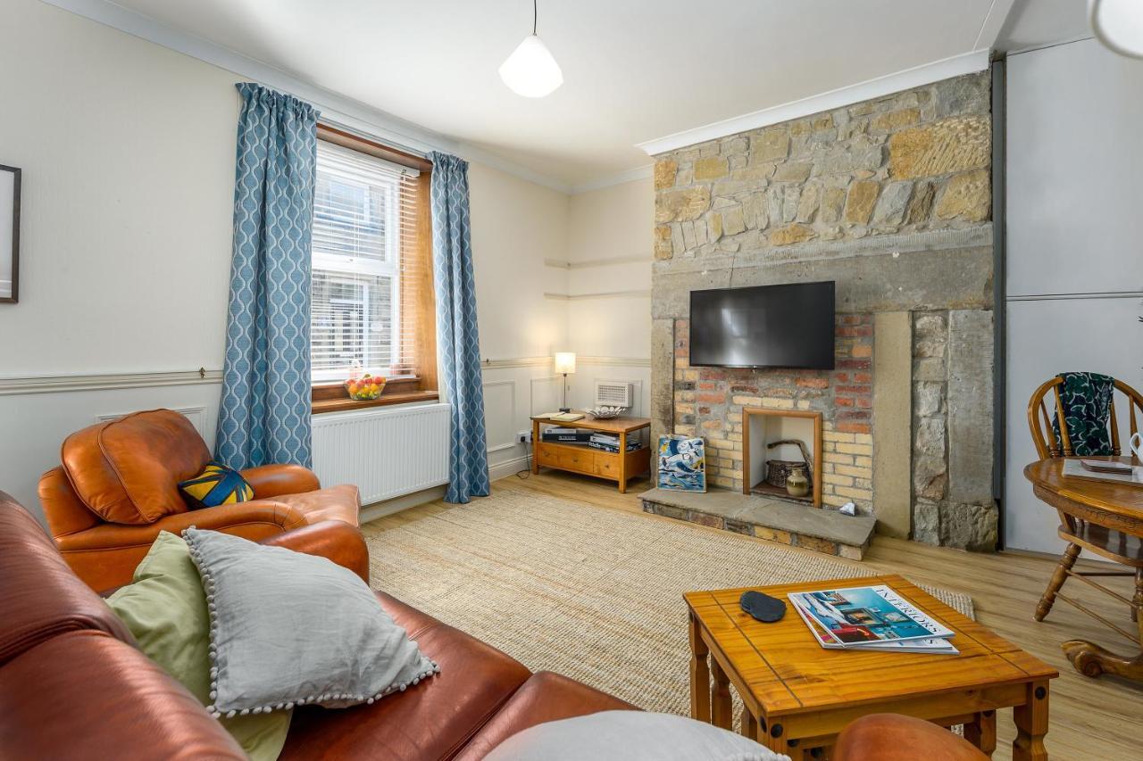 Beautiful Kipper Cottage, Amble By The Sea Exterior photo